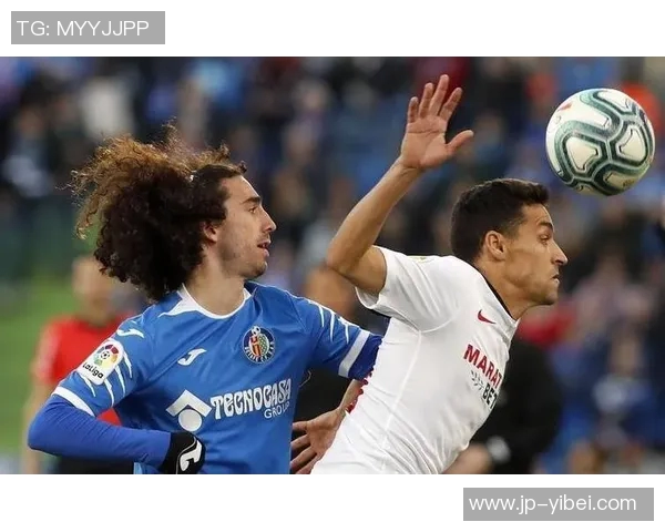 天下足球哪期节目精彩回顾与分析让我们一起重温那些难忘的瞬间与经典时刻 天下足球哪期节目精彩回顾与分析让我们一起重温那些难忘的瞬间与经典时刻